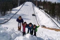 Državno pr. v smučarskih skokih z alpskimi smučami (Planica, 10. 3. 2016)