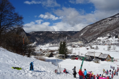 Gorenjsko pr. v smučarskih skokih z alpskimi smučami (Bohinj, 1. 3. 2016)